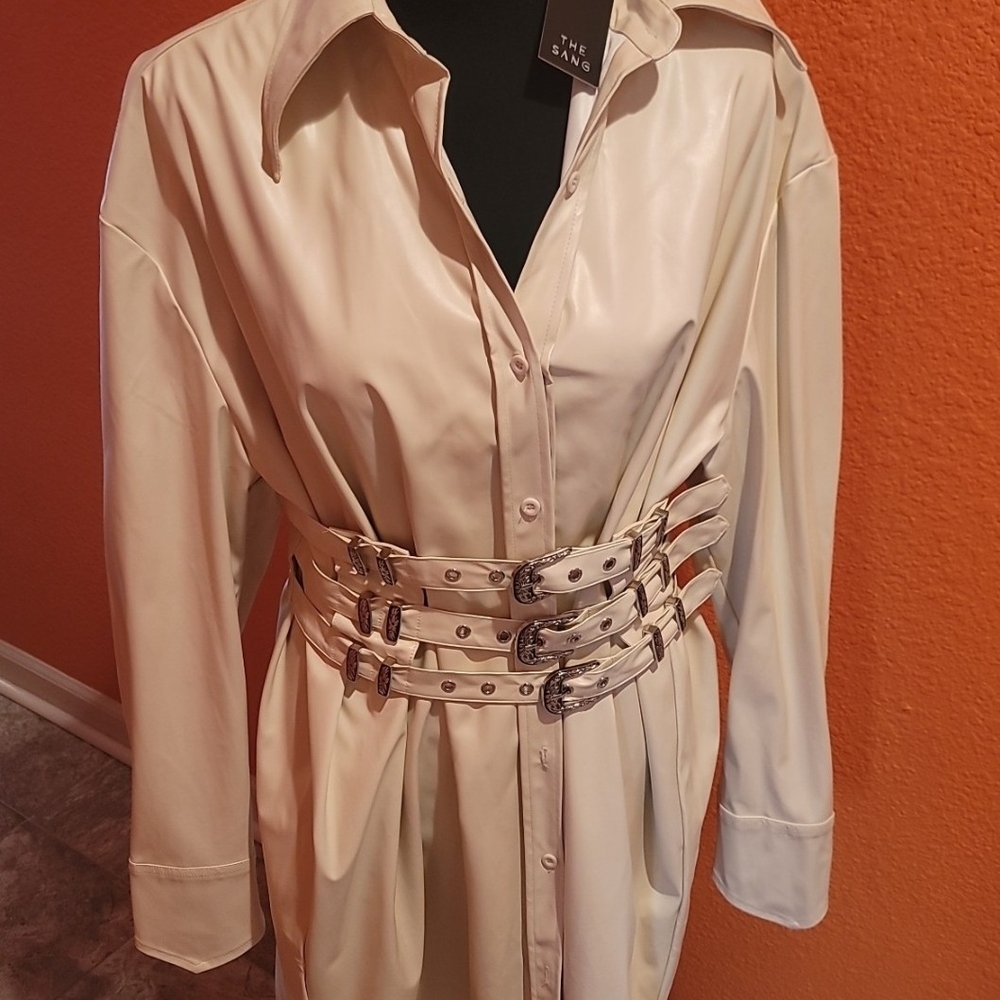 NWT Women's  Faux Leather Shirtdress with detachable belt, Size M